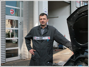 Kfz-Meister Florian Salzer